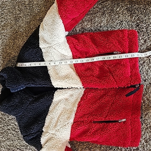 STUNNING TOMMY HILFIGER CHEVRON  BLOCK SHERPA JACKET - Picture 7 of 13